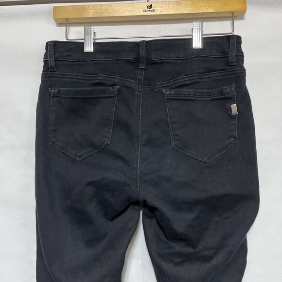 DONATE - Picture 13 of 16